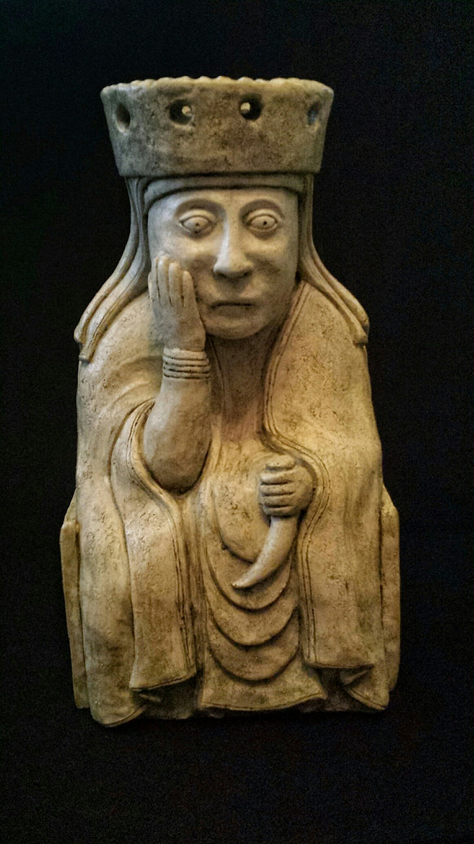 Lewis chessmen Queen – rueroyalestone